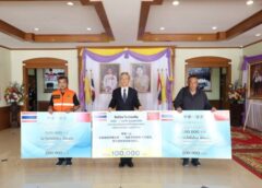 สถานกงสุลใหญ่แห่งสาธารณรัฐประชาชนจีนประจำสงขลา มอบเงินช่วยเหลืออุทกภัยสงขลา 1 ล้านบาท สนับสนุนการฟื้นฟูและบรรเทาความเดือดร้อนของประชาชน