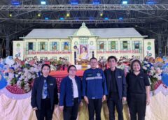 พาณิชย์แพร่!!! ร่วมพิธีเปิดและร่วมชมกิจกรรมบนเวทีกลาง ในงานมหกรรมของดีจังหวัดแพร่และงานกาชาดประจำปี 2568