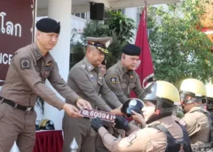 พิษณุโลก – ภ.จว.พิษณุโลก มอบรถจักรยานยนต์งานสายตรวจ พร้อมอุปกรณ์ (ทดแทน)