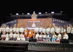 พาณิชย์แพร่ !! ร่วมพิธีเวียนเทียนเนื่องในวันมาฆบูชา และรับเกียรติบัตรผู้สนับสนุนการจัดงาน ในงานประเพณีไหว้พระธาตุช่อแฮ เมืองแพร่แห่ตุงหลวง ประจำปี 2569