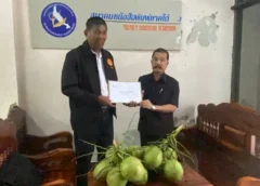 เกษตรกรปลูกมะพร้าวน้ำหอม ยื่นหนังสือถึง ประธานวุฒิสภา ขอความช่วยเหลือ แก้ปัญหา มะพร้าวน้ำหอมราคาตกต่ำ เพราะถูก ล้งจีน กดราคา
