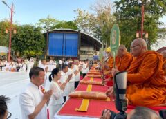 “พิพัฒน์–นิพนธ์” ร่วมทำบุญเมืองหาดใหญ่ ตักบาตรพระ 1,109 รูป เนื่องในโอกาส 109 ปีเมืองหาดใหญ่ ถวายเป็นพระราชกุศลพระพันปีฯ