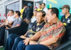 ‘อ.วันนอร์-พ.ต.อ.ทวี’ ตบเท้าเชียร์ ‘ปัตตานี เอฟซี’ สนามแตกหมื่นคน-จับตาถกเครียดขุนพลประชาชาติ