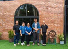 พาณิชย์แพร่ !!! พา Influencer ตะลุยถ่ายทำคลิปประชาสัมพันธ์สินค้าเด่นจังหวัดแพร่ : เหล้าแป้