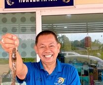 อุปนายกสมาคมกุ้งไทยร้อง สว.สายสื่อมวลชนวอนอนุทินเร่ง เจรจา กับมาเลเซีย ก่อนเกษตรกรจะสูญเสียตลาดกุ้งในมาเลเซียปีละ 4000 ล้านให้กับประเทศอื่น