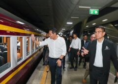 “สรรเพชญ” ร่วมส่งผู้โดยสาร ขบวนรถเร็ว 173 กลับมาวิ่งวันแรก เส้นทางกรุงเทพอภิวัฒน์ – นครศรีธรรมราช ย้ำดูแลความปลอดภัย-อำนวยความสะดวกเต็มที่
